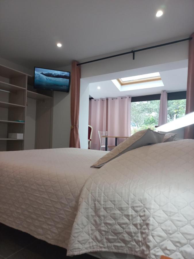 La Casa Bed&Breakfast Entree Independante 26M2 Calme Proche De Tout Wifi Parking Prive Jardin Terrasse Urrugne Bagian luar foto